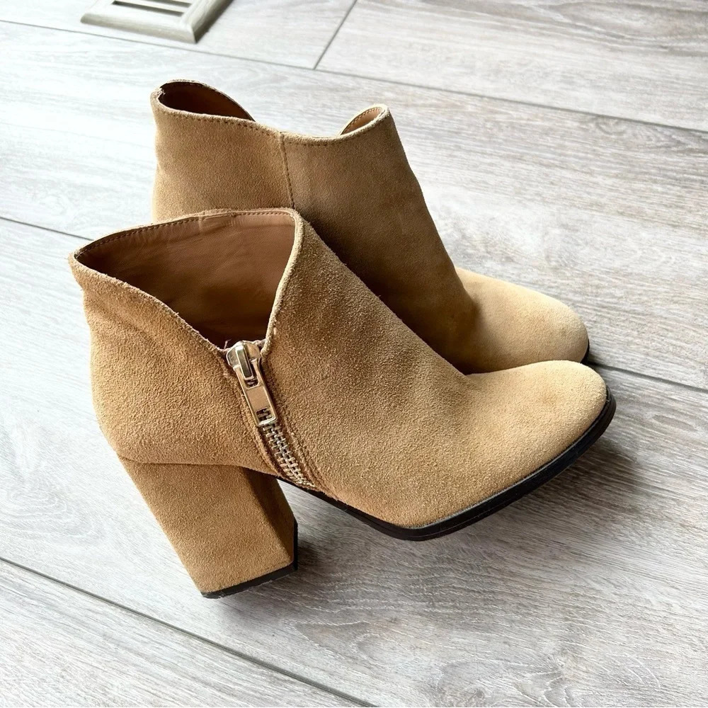 Zara Trafaluc Tan Suede Block Heel Ankle Boots